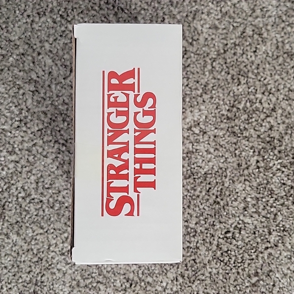 Stranger Things Scoops Ahoy Hats "Beverage Boats" - Picture 2 of 5